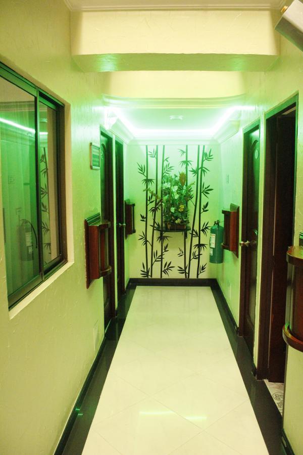 Motel Piramides De Cristal Bogota Ngoại thất bức ảnh